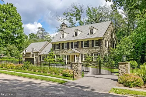104 W Mermaid Ln, Philadelphia, PA 19118