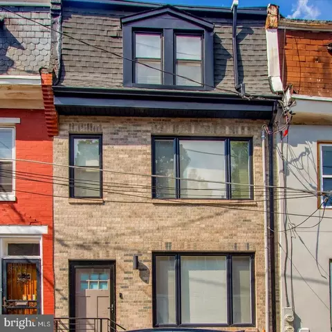 6334 Ambrose St, Philadelphia, PA 19144