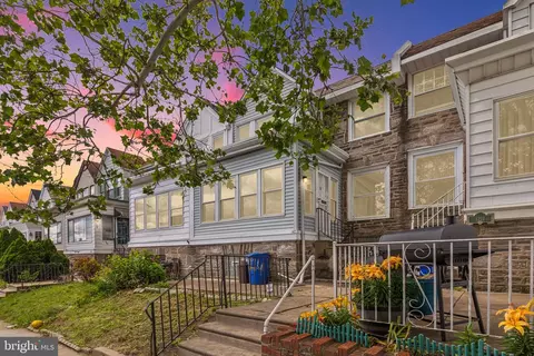 1214 Van Kirk St, Philadelphia, PA 19149