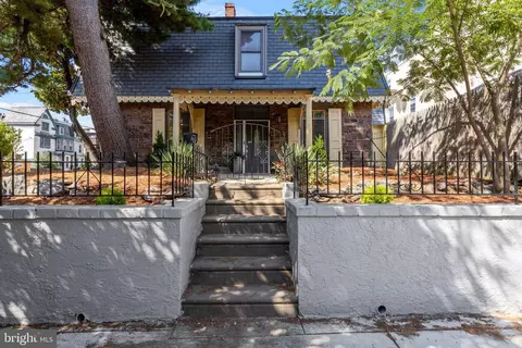 3301 Hamilton St, Philadelphia, PA 19104