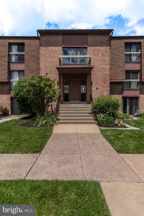 50301 Delaire Landing Rd #301, Philadelphia, PA 19114