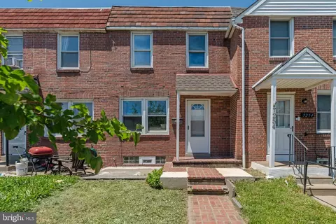 7252 Horrocks St, Philadelphia, PA 19149