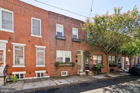 841 N Bambrey St, Philadelphia, PA 19130