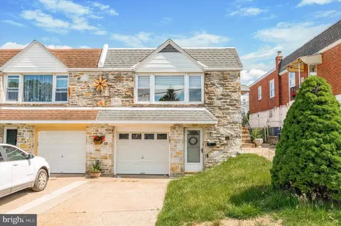 546 Domino Ln, Philadelphia, PA 19128