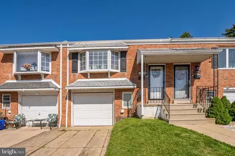 10862 Rayland Rd, Philadelphia, PA 19154