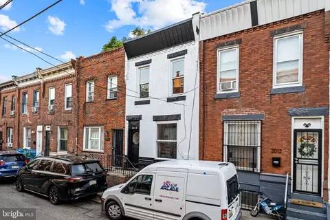 2014 S Beechwood St, Philadelphia, PA 19145