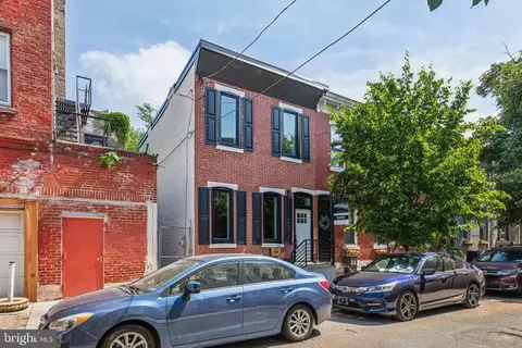1939 Montrose St, Philadelphia, PA 19146