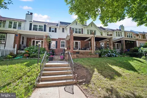817 Atwood Rd, Philadelphia, PA 19151