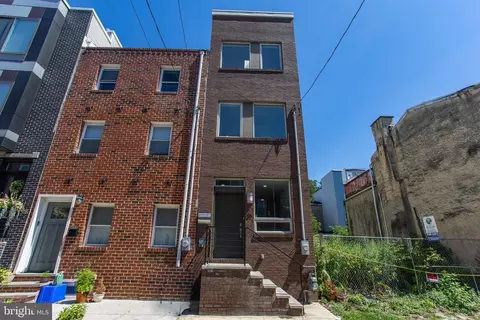 431 Manton St, Philadelphia, PA 19147