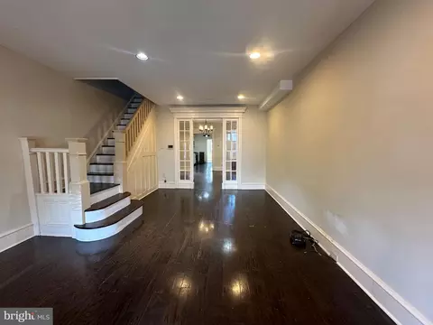 5813 Chestnut St, Philadelphia, PA 19139
