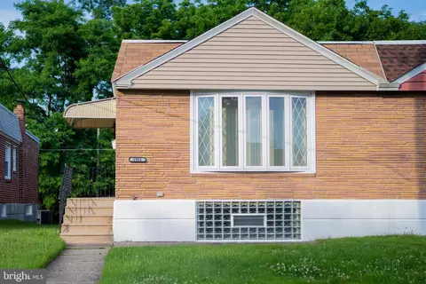 1921 Benton Ave, Philadelphia, PA 19152