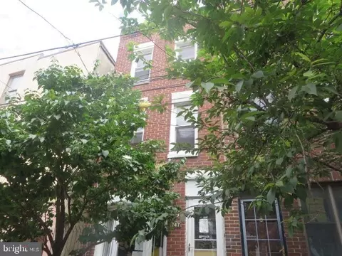 747 Clymer St, Philadelphia, PA 19147