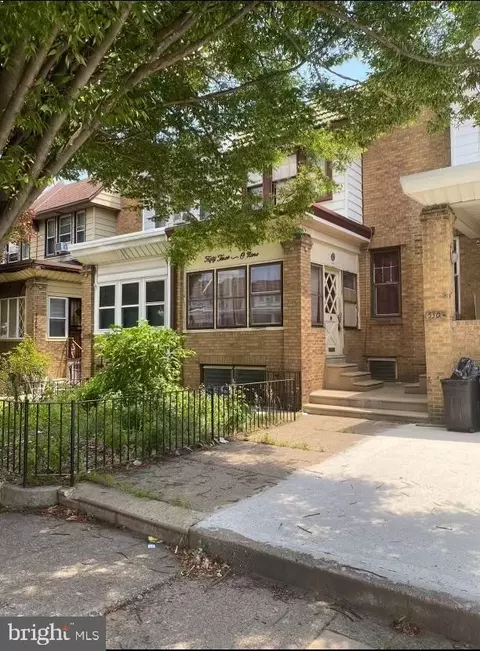 5309 Oakland St, Philadelphia, PA 19124