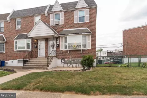 3625 Genesee Dr, Philadelphia, PA 19154