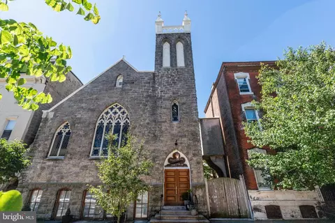 1722 Mount Vernon St #2, Philadelphia, PA 19130