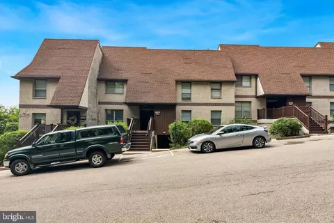 403 Shawmont Ave #E, Philadelphia, PA 19128
