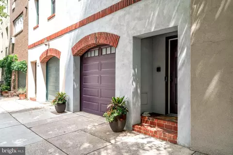 1707 Lombard St, Philadelphia, PA 19146