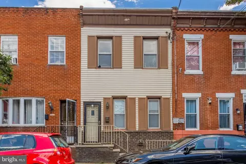 2227 S 9th St, Philadelphia, PA 19148