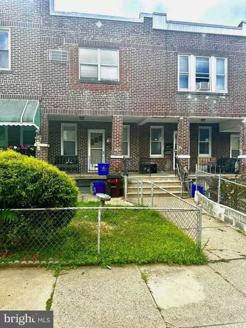 724 Edgemore Rd, Philadelphia, PA 19151