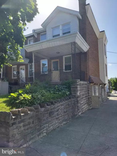 5201 Oakland St, Philadelphia, PA 19124