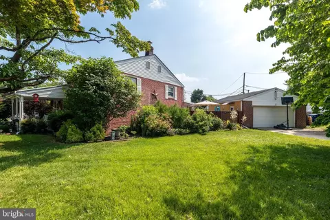 8533 Wissahickon Ave, Philadelphia, PA 19128