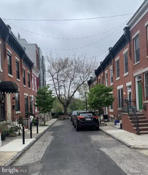 3007 W Cabot St, Philadelphia, PA 19121
