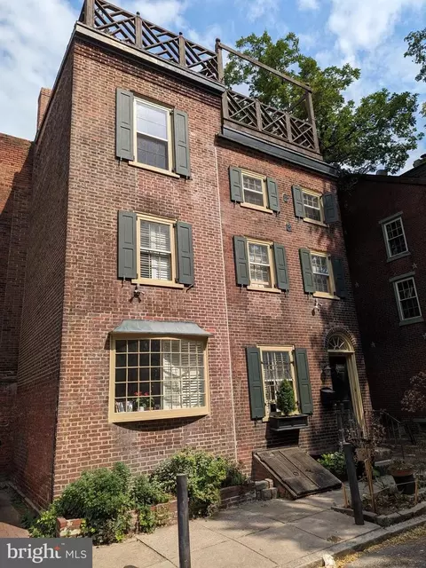 307 S Camac St, Philadelphia, PA 19107