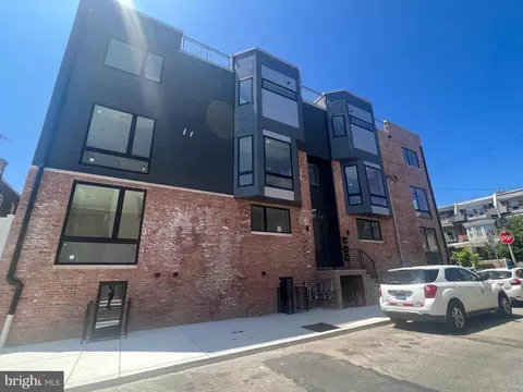 4934 Locust St, Philadelphia, PA 19139