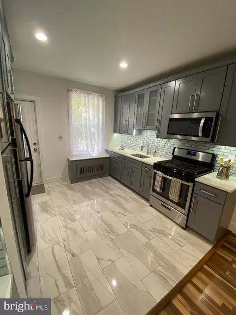 312 W Loudon St, Philadelphia, PA 19120