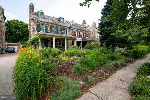 7208 Lincoln Dr, Philadelphia, PA 19119