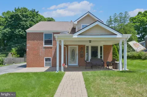 8507 Glen Campbell Rd, Philadelphia, PA 19128