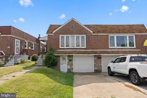 726 Greymont St, Philadelphia, PA 19116
