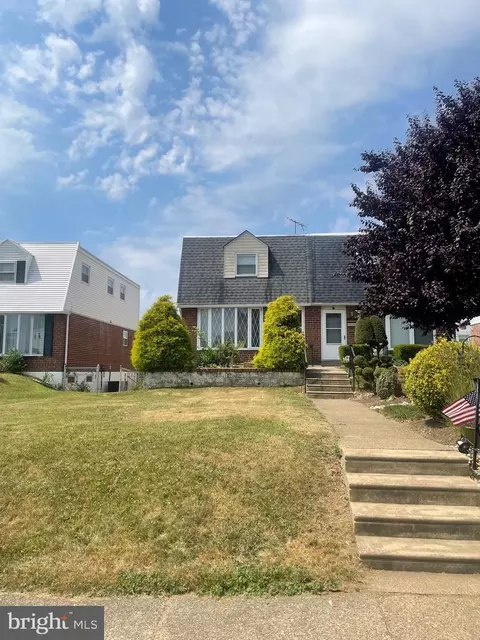 3438 Holyoke Rd, Philadelphia, PA 19114
