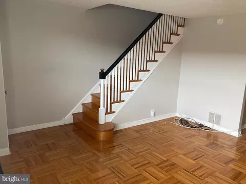 6343 Gillespie St, Philadelphia, PA 19135