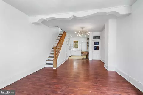 1250 S 28th St, Philadelphia, PA 19146