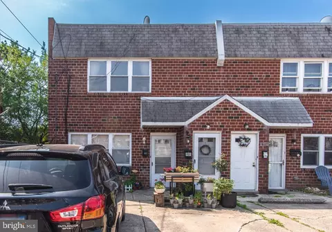 8029 Moro St, Philadelphia, PA 19136