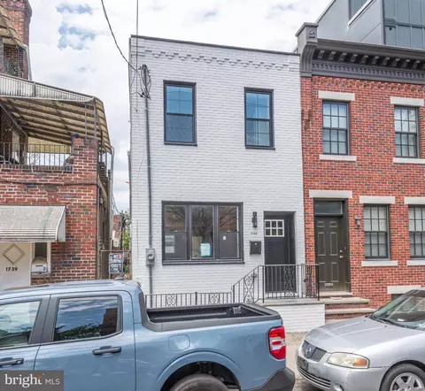 1145 Moore St, Philadelphia, PA 19148