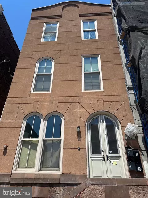 1831 W Diamond St, Philadelphia, PA 19121