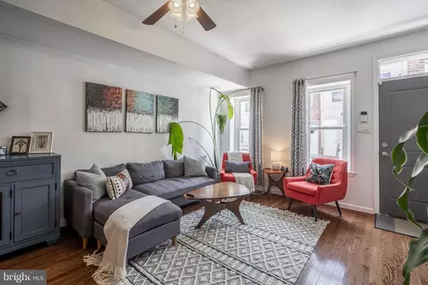 1825 Hoffman St, Philadelphia, PA 19145