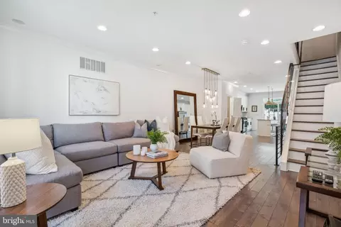 2514 W Oxford St, Philadelphia, PA 19121