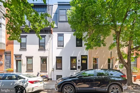 1821 Montrose St, Philadelphia, PA 19146