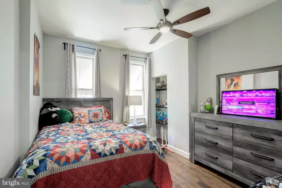 Bedroom - 1530 W Shunk St, Philadelphia, PA 19145 photo 6 of 7