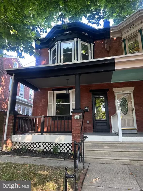 8116 Jeanes St, Philadelphia, PA 19111