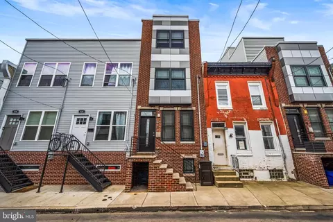 428 Mercy St, Philadelphia, PA 19148