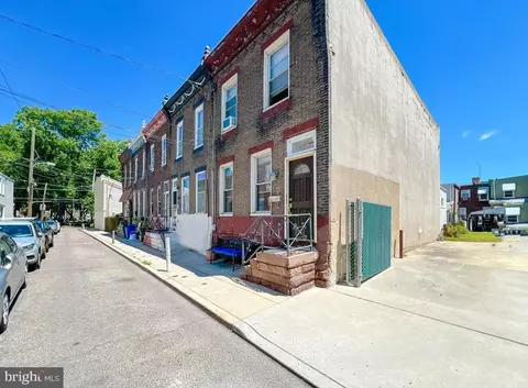 1345 Eyre St, Philadelphia, PA 19125