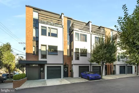 320 Brown St #B, Philadelphia, PA 19123
