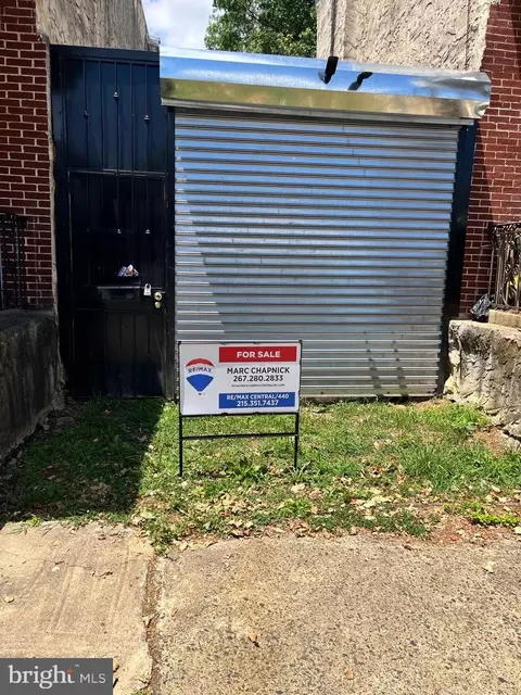 5538 N American St, Philadelphia, PA 19120