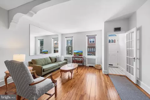 930 Mifflin St, Philadelphia, PA 19148
