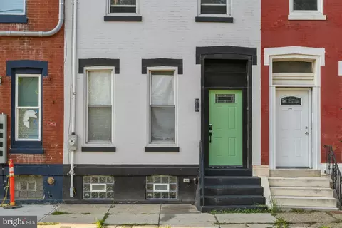 2051 W Oxford St, Philadelphia, PA 19121