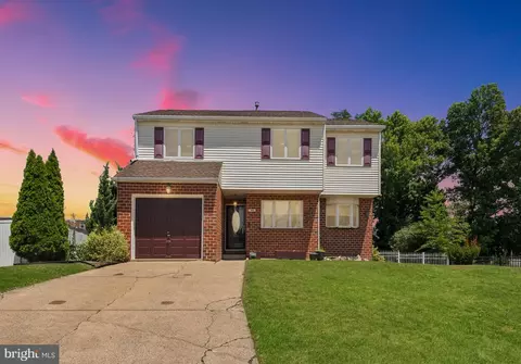 9806 Avalon Pl, Philadelphia, PA 19114